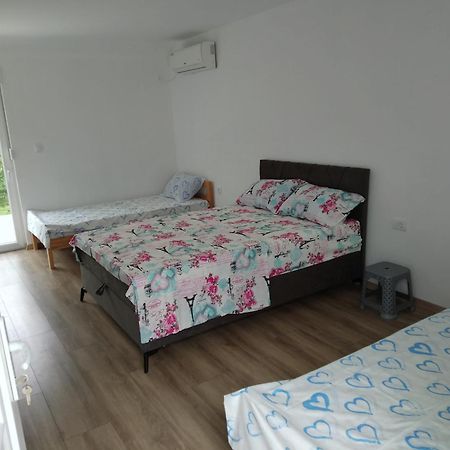 Apartmani Matej Trebinje Exterior photo