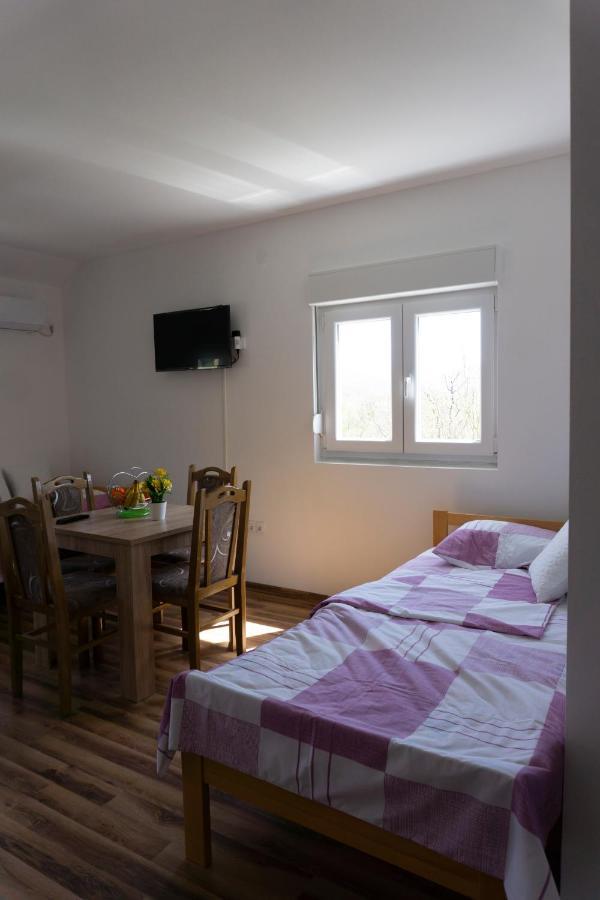 Apartmani Matej Trebinje Exterior photo